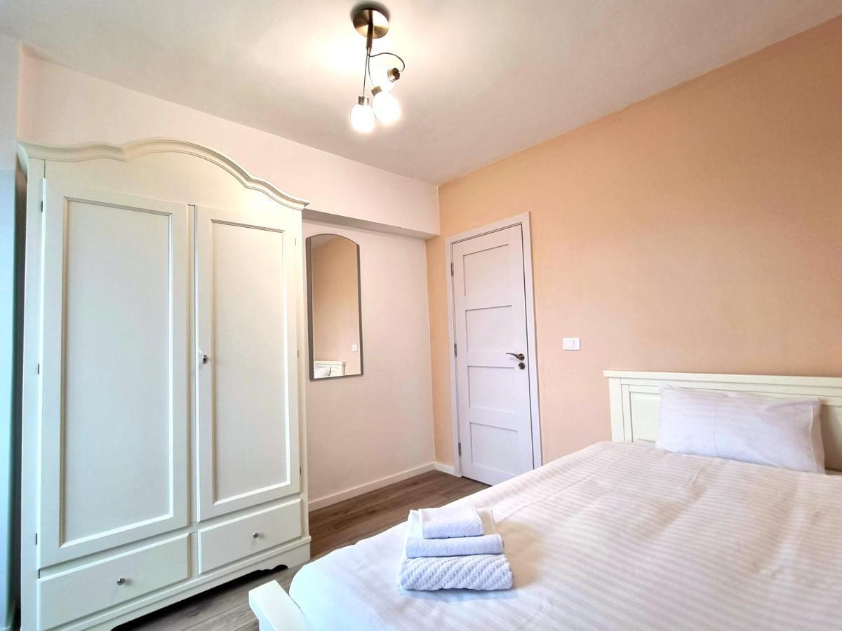 Inima Iasului - Central View Apartment Iasi Esterno foto